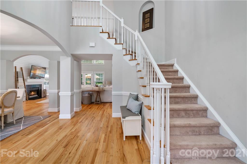 16309 Woolwine Road Charlotte, NC 28278 - Photo 4 of 48 Gallery Image 4