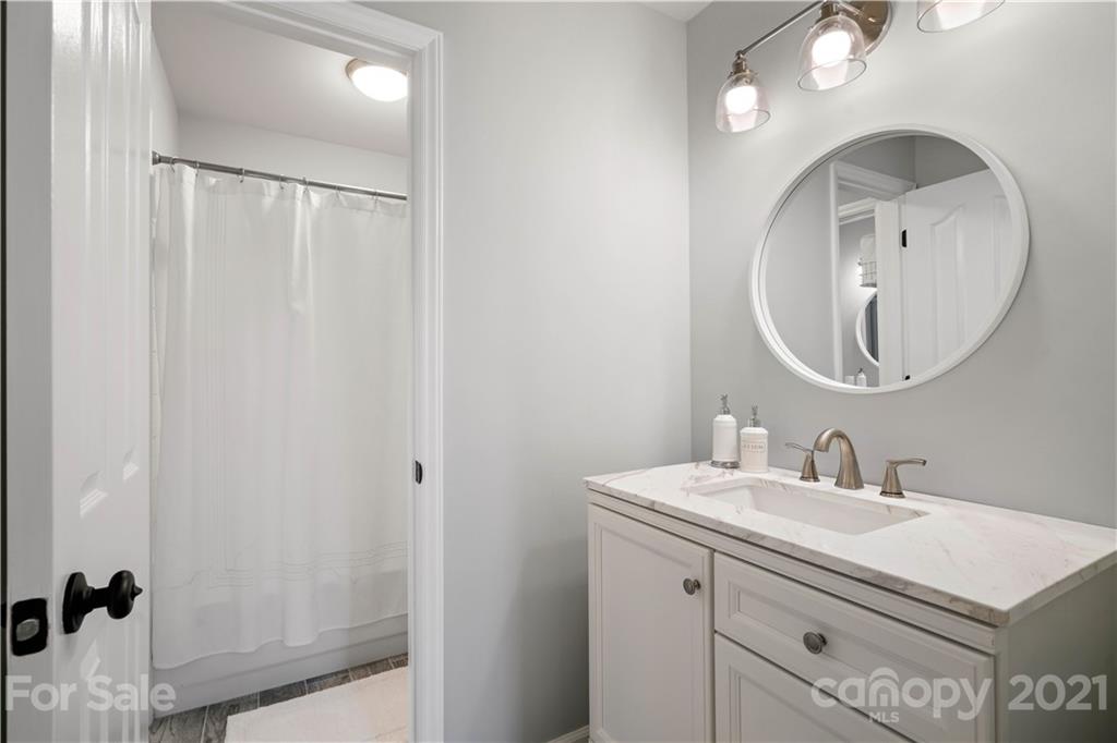 16309 Woolwine Road Charlotte, NC 28278 - Photo 39 of 48 Gallery Image 39