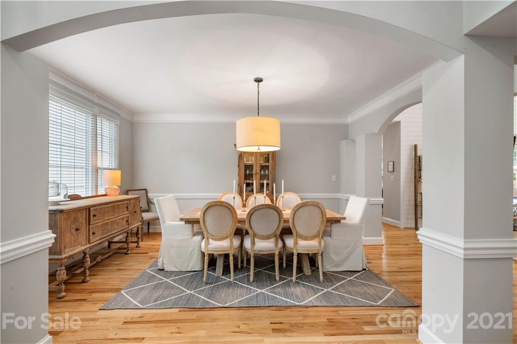 16309 Woolwine Road Charlotte, NC 28278 - Photo 8 of 48 Gallery Image 8