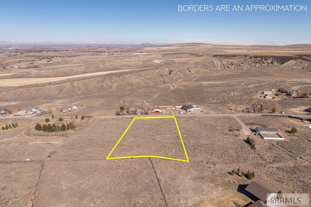 1175 South Rimline Drive Idaho Falls, ID 83401 - Photo 2 of 15