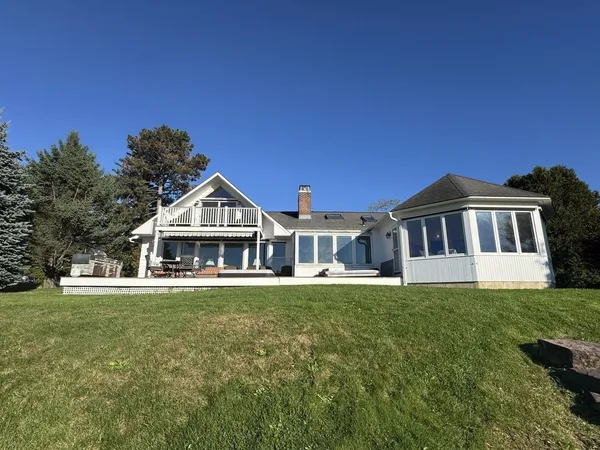 $1,975,000 | 165 Crescent Road, Burlington, VT 05401