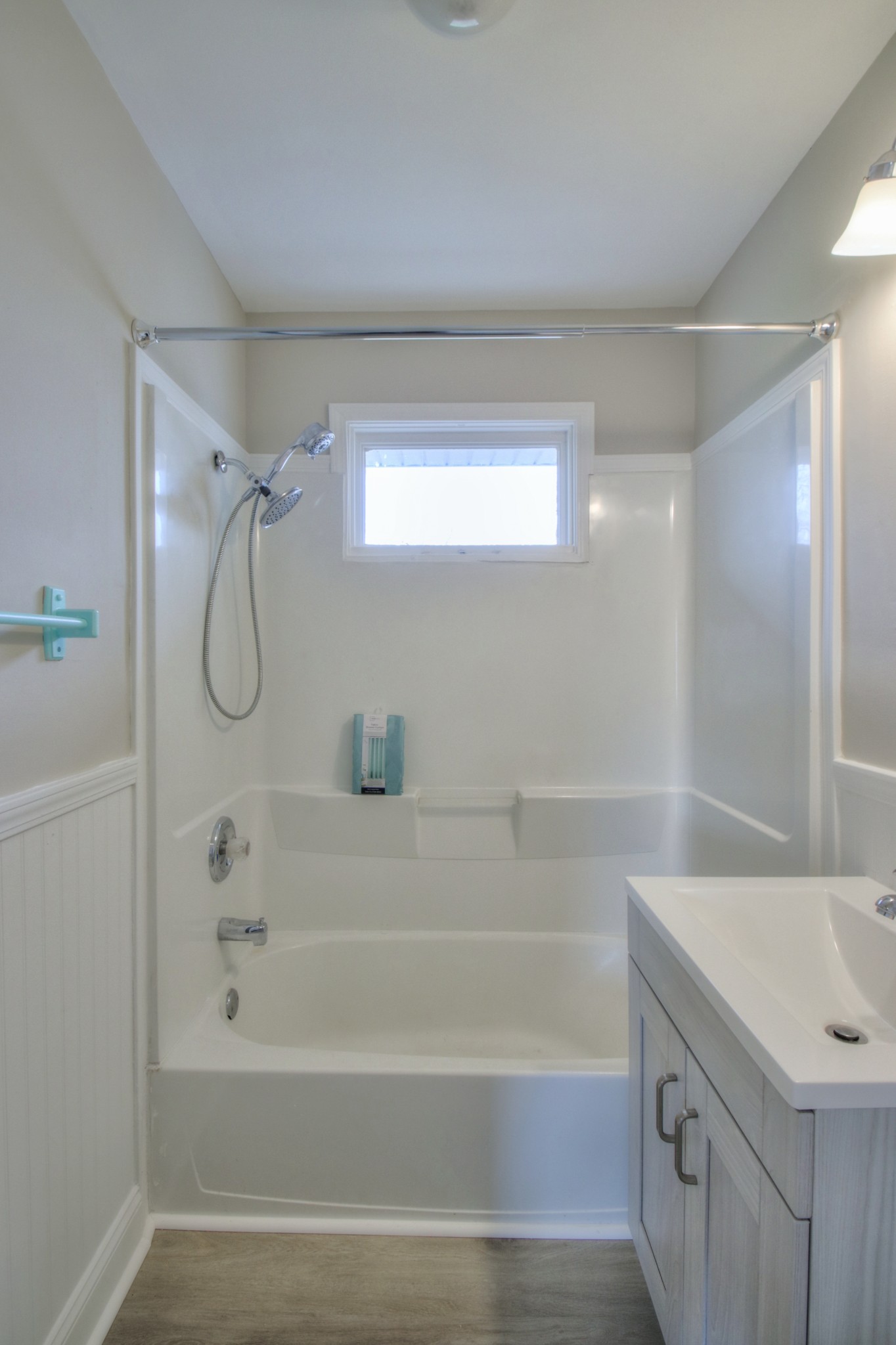 3885 Kedron Road Spring Hill, TN 37174 - Photo 15 of 32 a bathroom with a shower and a bath tub