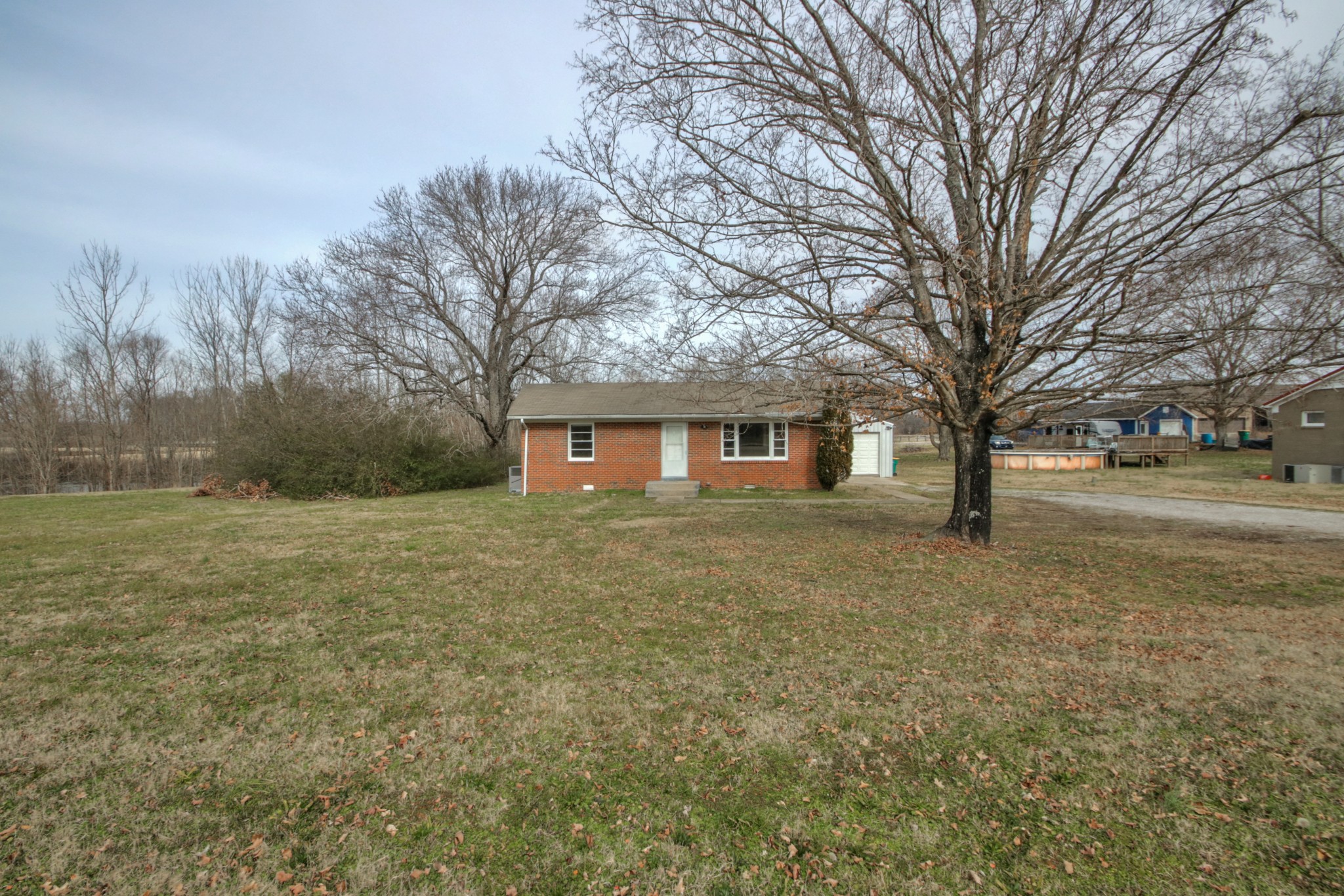 3885 Kedron Road Spring Hill, TN 37174 - Photo 31 of 32 a front view of a house with a yard