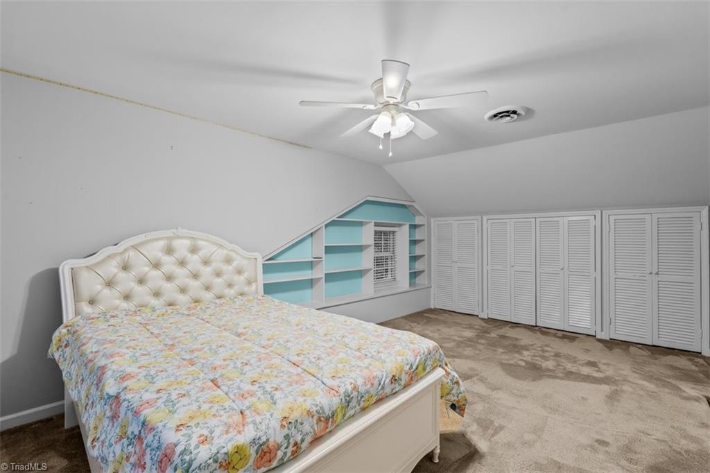 809 Hillcrest Drive High Point, NC 27262 - Photo 33 of 50