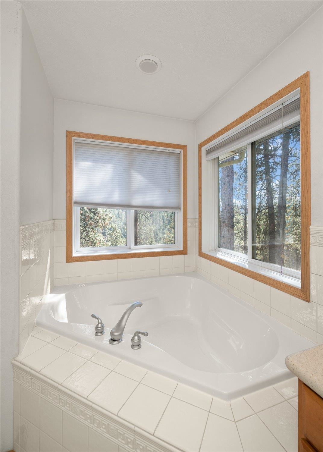 12025 South Baltimore Road Spokane, WA 99223 - Photo 21 of 48 Gallery Image 21