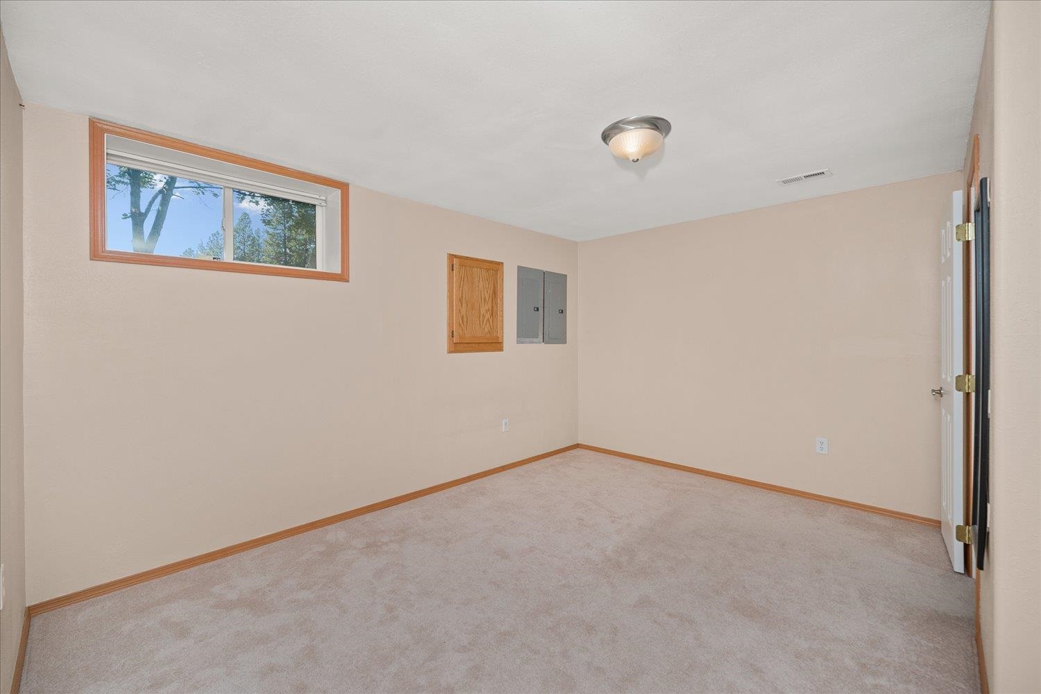 12025 South Baltimore Road Spokane, WA 99223 - Photo 30 of 48 Gallery Image 30