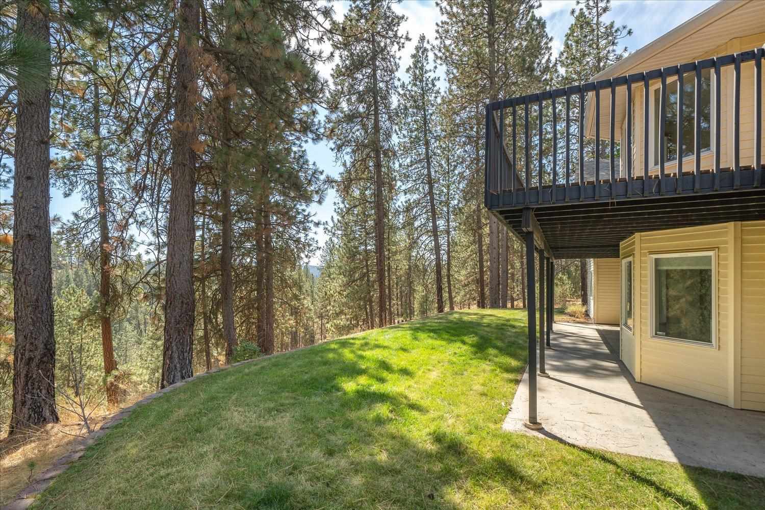 12025 South Baltimore Road Spokane, WA 99223 - Photo 4 of 48 Gallery Image 4