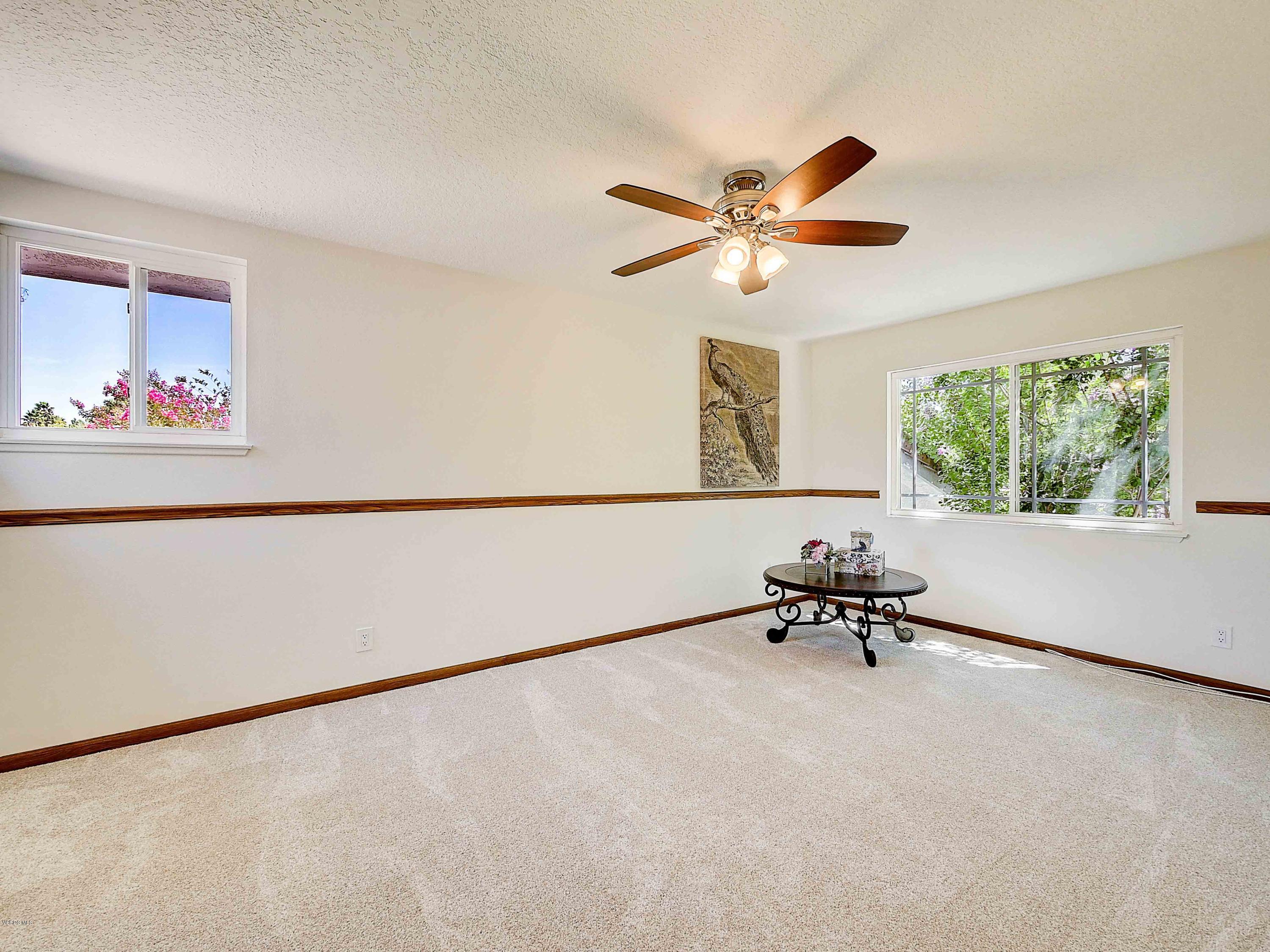 425 Valley Gate Road Simi Valley, CA 93065 - Photo 18 of 45 425 Valley Gate Road Simi Valley-15