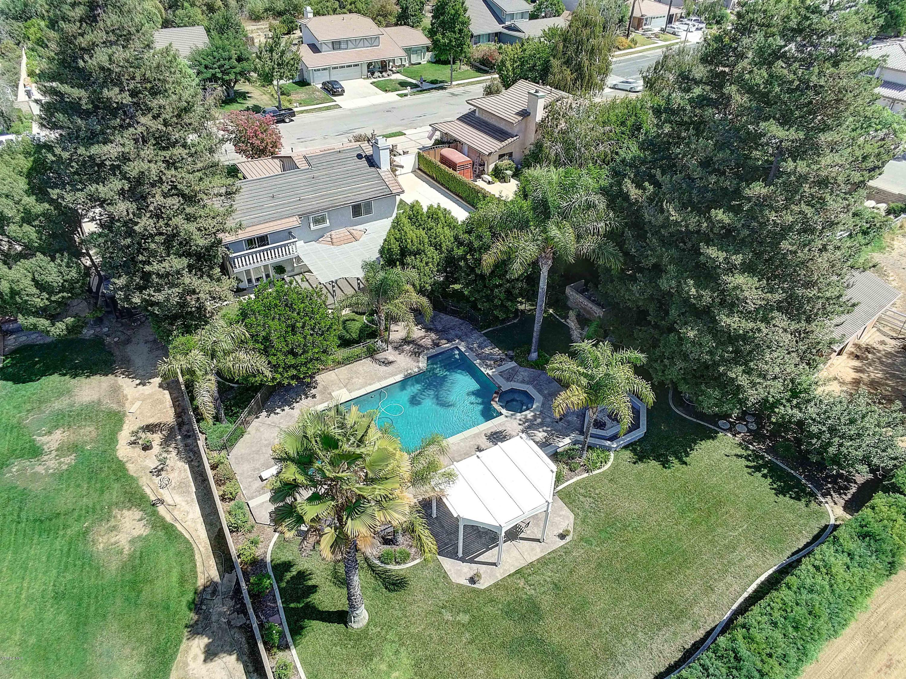 425 Valley Gate Road Simi Valley, CA 93065 - Photo 44 of 45 425 Valley Gate Road Simi Valley-49