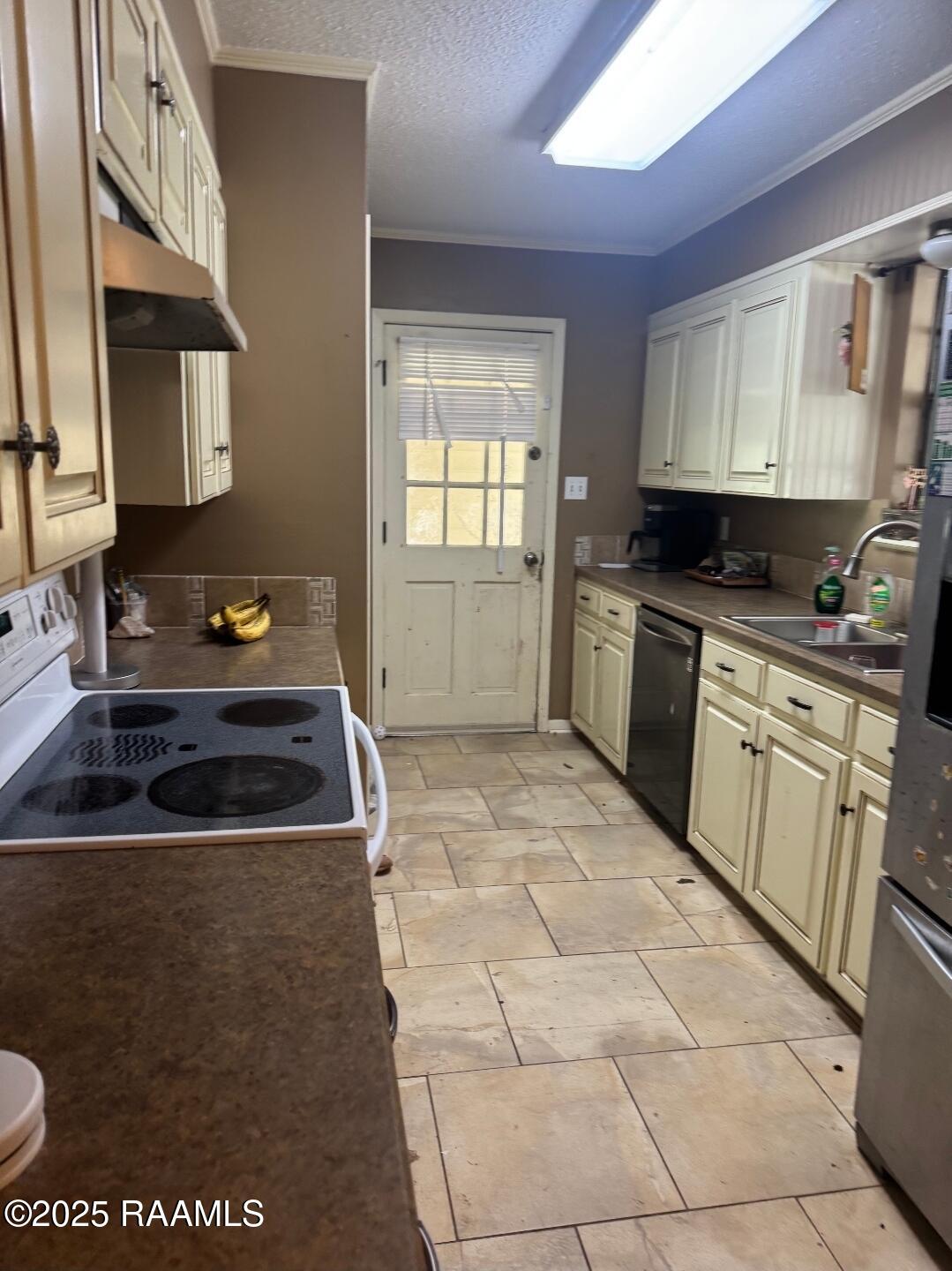 149 Petitjean Road Duson, LA 70529 - Photo 2 of 5 3281