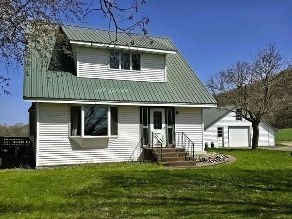 $695,000 | 47298 Honey Farm Road, Gays Mills, WI 54631