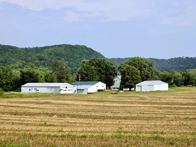 $725,000 | 47298 Honey Farm Road, Gays Mills, WI 54631