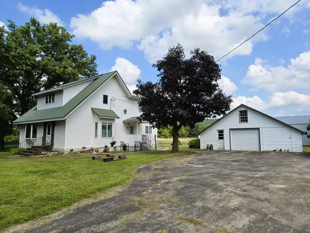 $725,000 | 47298 Honey Farm Road, Gays Mills, WI 54631