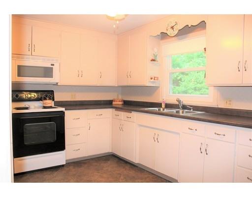101 Overland Road Greenfield, MA 01301 - Photo 9 of 18 Gallery Image 9