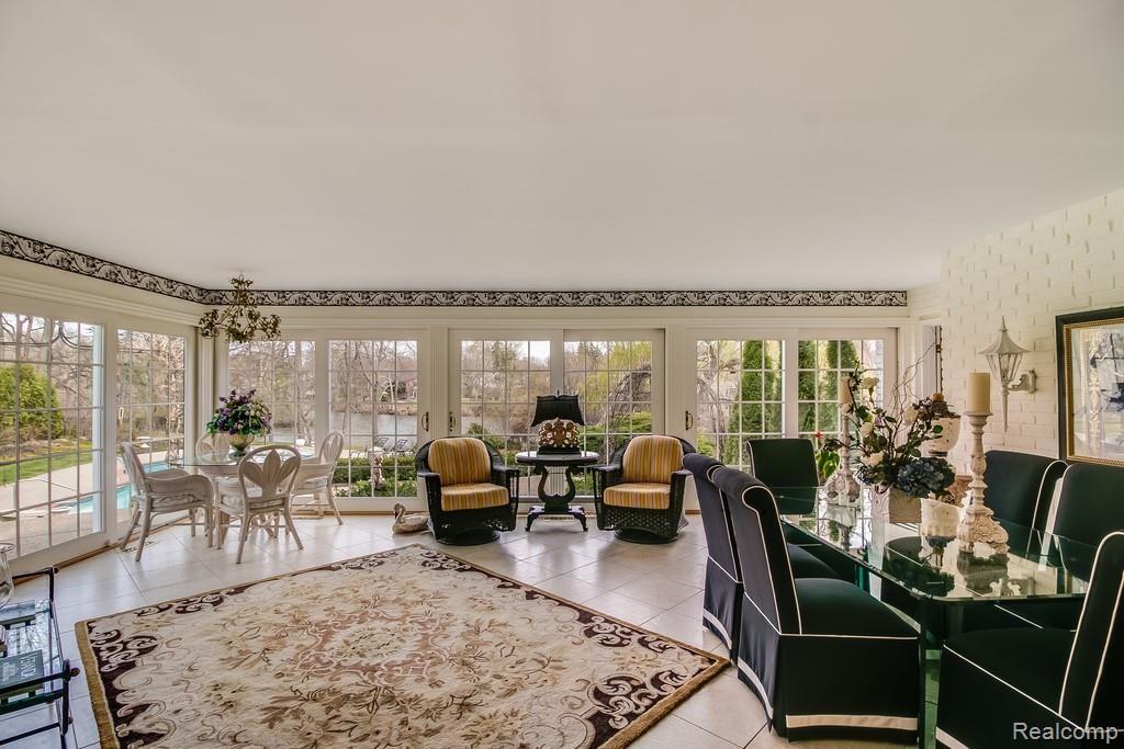 32400 Evergreen Road Beverly Hills, MI 48025 - Photo 2 of 71