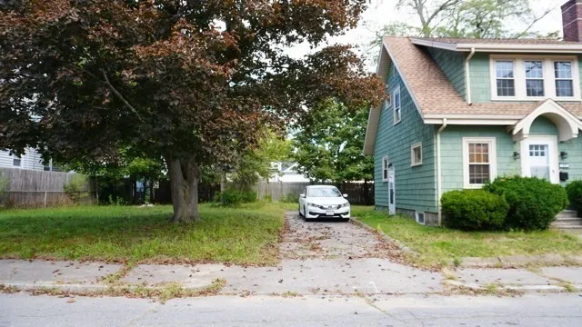 a picture of a bench in front of a
