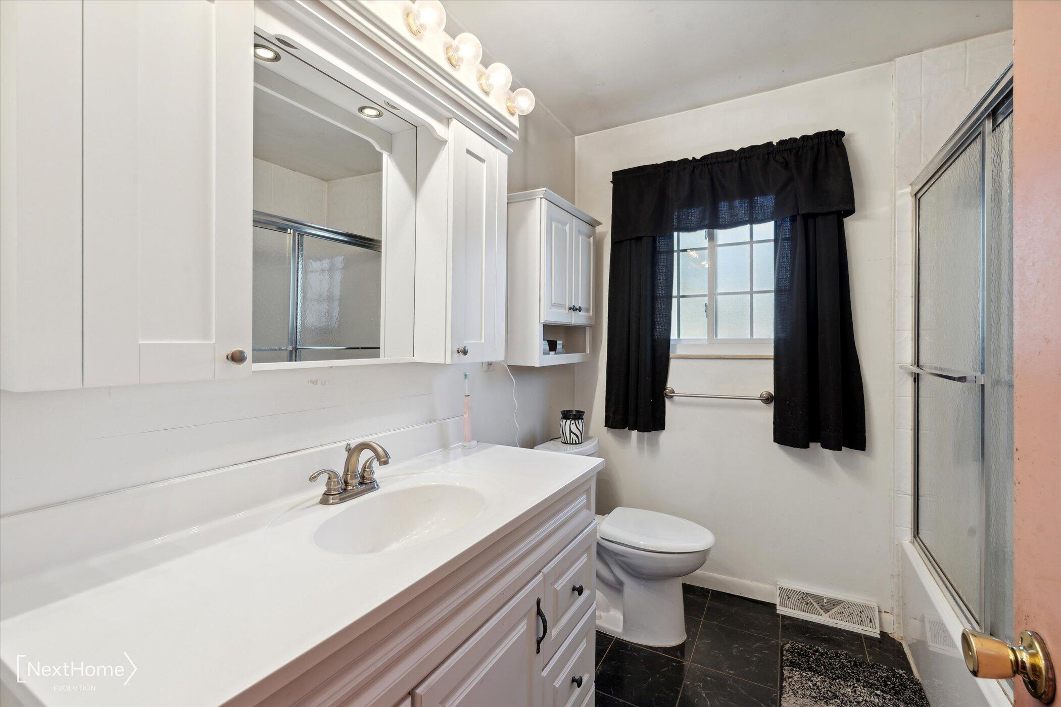 10700 Dewitt Road Belleville, MI 48111 - Photo 27 of 41 27-Nexthome-28