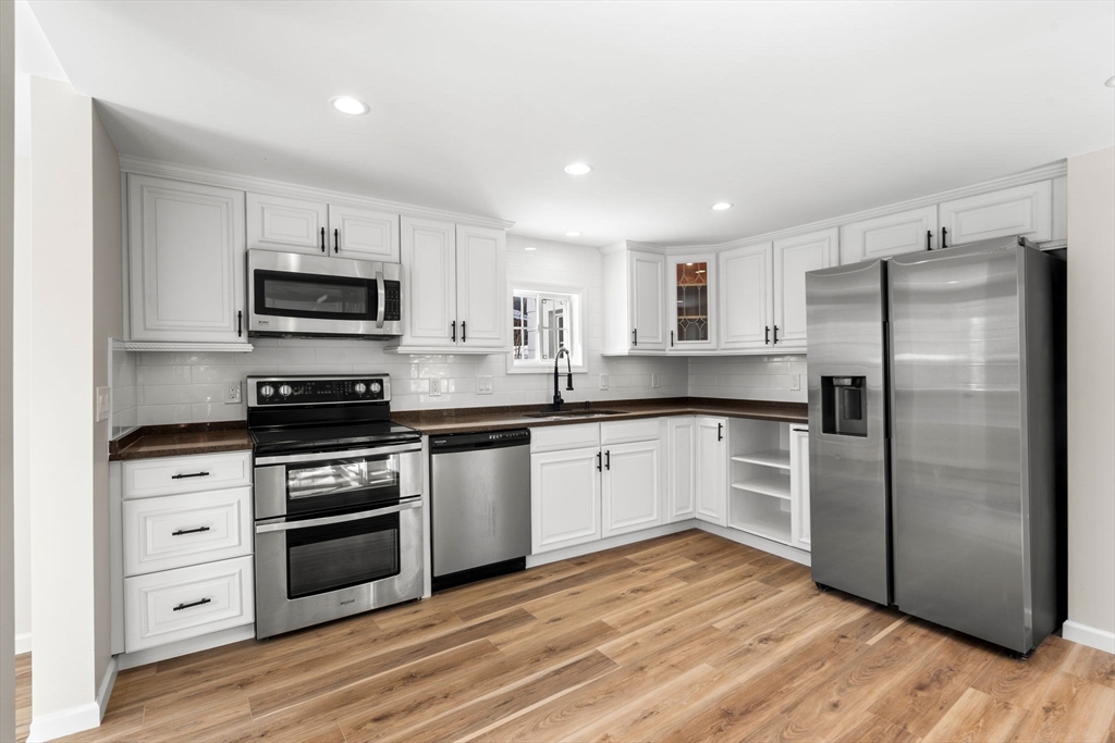 83 Spring Street Fairhaven, MA 02719 - Photo 13 of 27