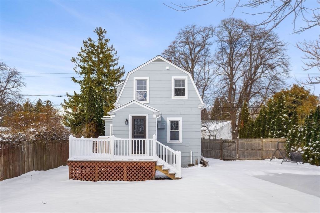 83 Spring Street Fairhaven, MA 02719 - Photo 25 of 27