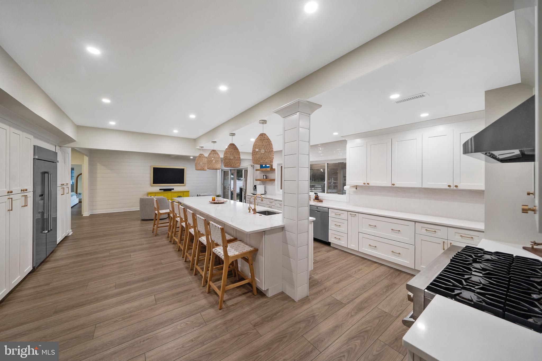 13023 North Shore Road Ocean City, MD 21842 - Photo 10 of 62 Expansive Chef's Kitchen