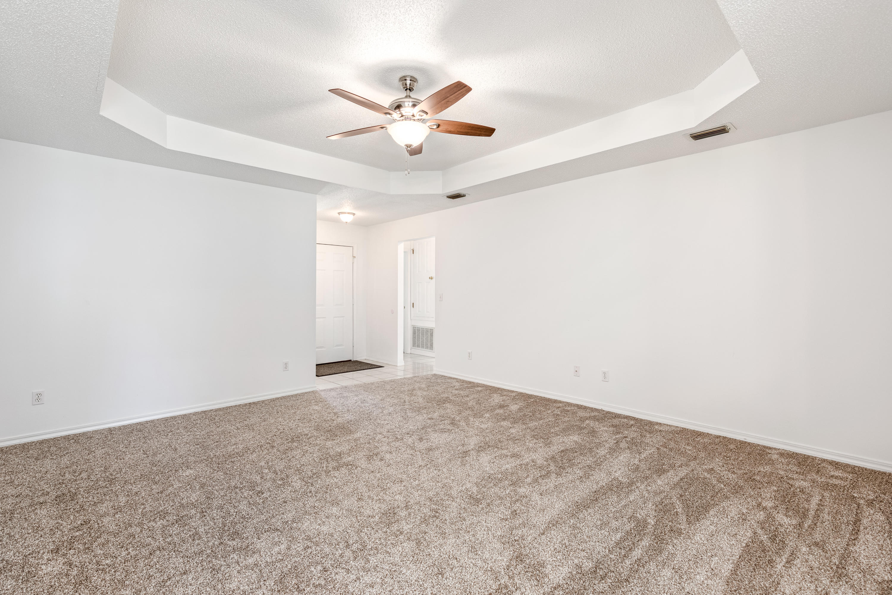 50 Snook Road Mary Esther, FL 32569 - Photo 5 of 21 Living Room