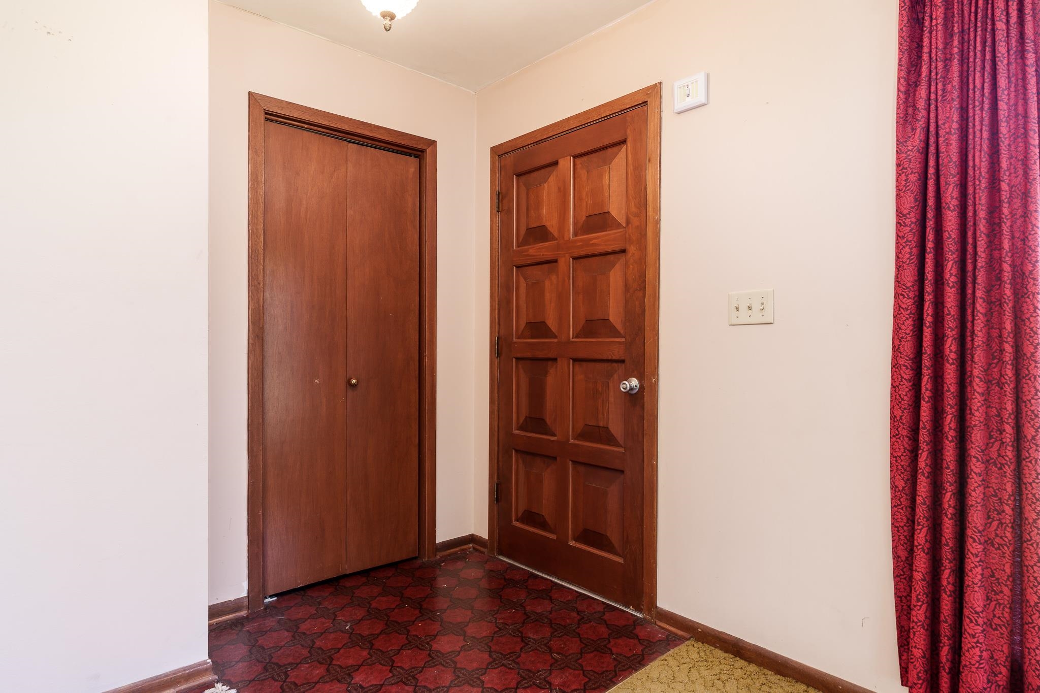 5615 Tipple Road Rockford, IL 61102 - Photo 4 of 49 Gallery Image 4