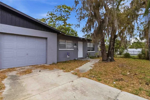 $425,000 | 2710 5th Street East, Bradenton, FL 34208