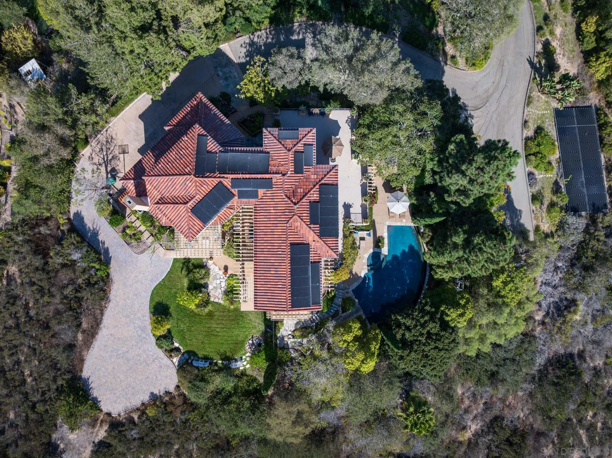 14858 Las Mananas Rancho Santa Fe, CA 92067 - Photo 37 of 61 Gallery Image 37