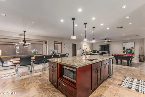 $20,000 | 5821 East Cactus Road, Scottsdale, AZ 85254