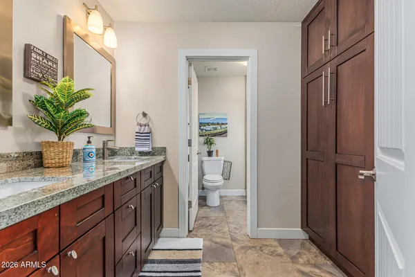 $20,000 | 5821 East Cactus Road, Scottsdale, AZ 85254