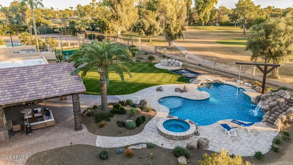 $20,000 | 5821 East Cactus Road, Scottsdale, AZ 85254