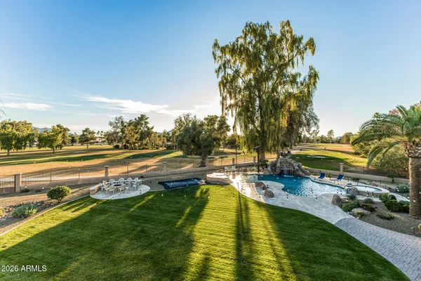 $20,000 | 5821 East Cactus Road, Scottsdale, AZ 85254