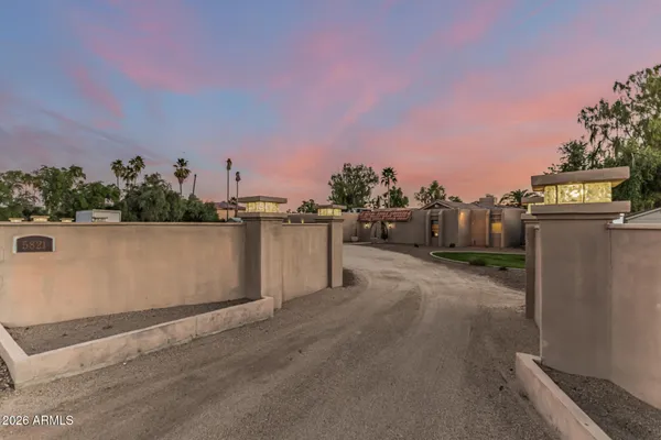 $20,000 | 5821 East Cactus Road, Scottsdale, AZ 85254