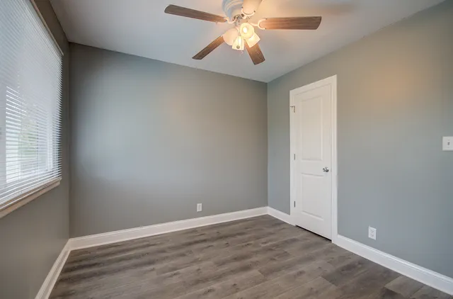 $1,800 | 2302 Carnation Drive, Unit 317C, Crest Hill, IL 60403