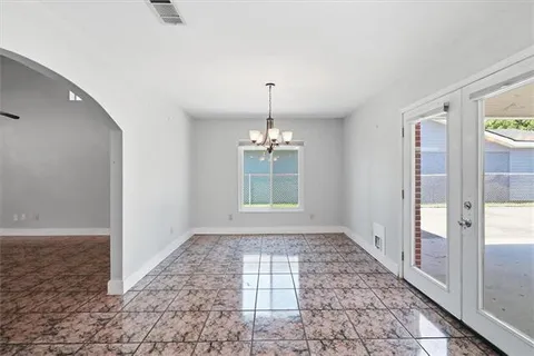 $375,000 | 89 Haroleans Street, Harahan, LA 70123