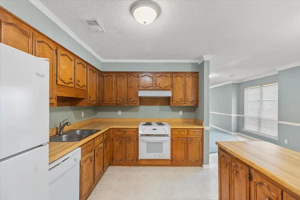 $1,325 | 2902 Running Creek Lane, Augusta, GA 30907