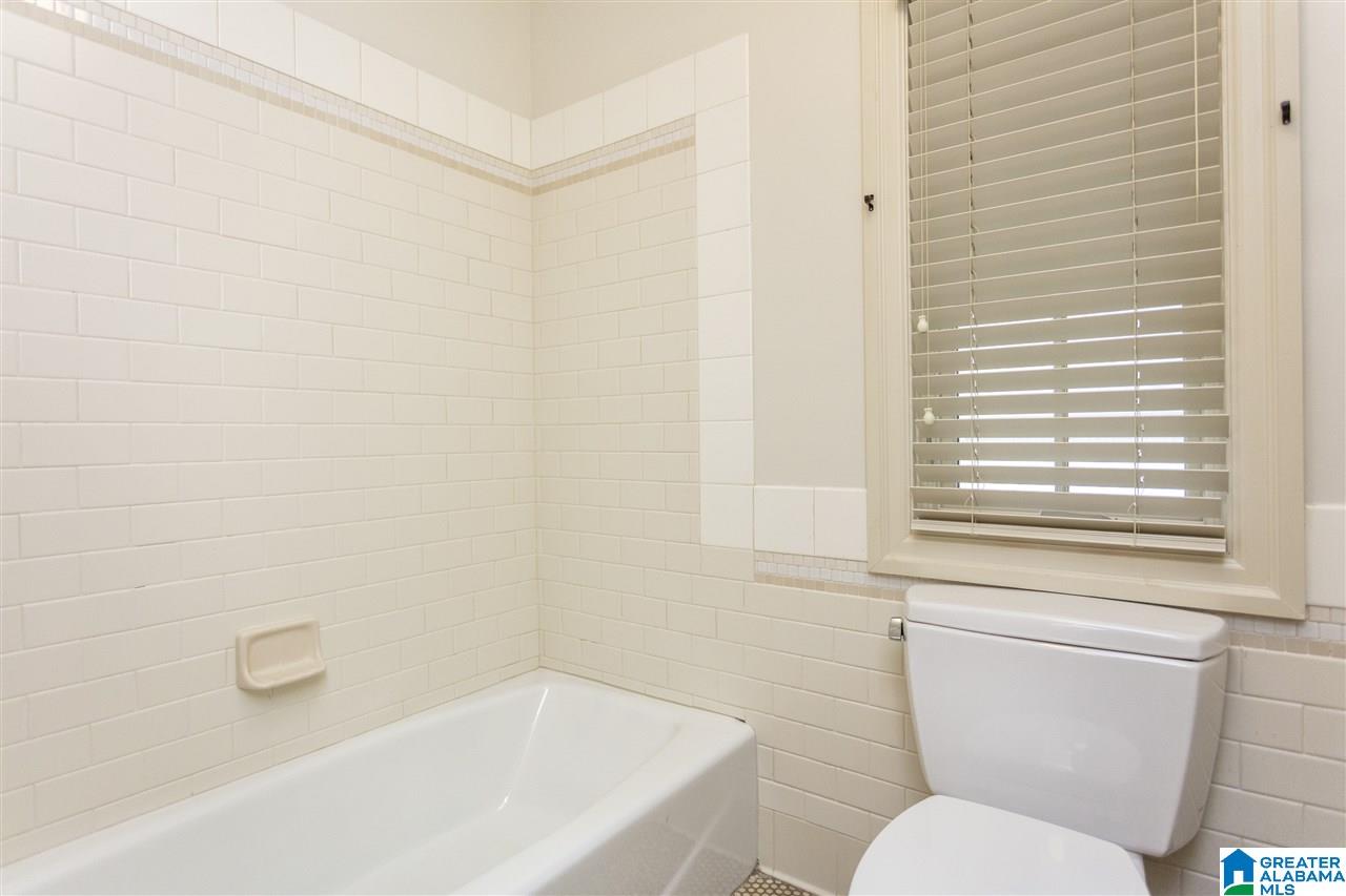 1758 Huntington Road Birmingham, AL 35209 - Photo 32 of 50