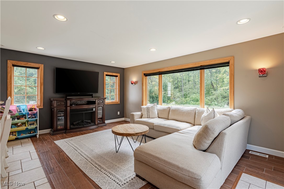 29880 Bolingbrook Road Pepper Pike, OH 44124 - Photo 15 of 38 Gallery Image 15