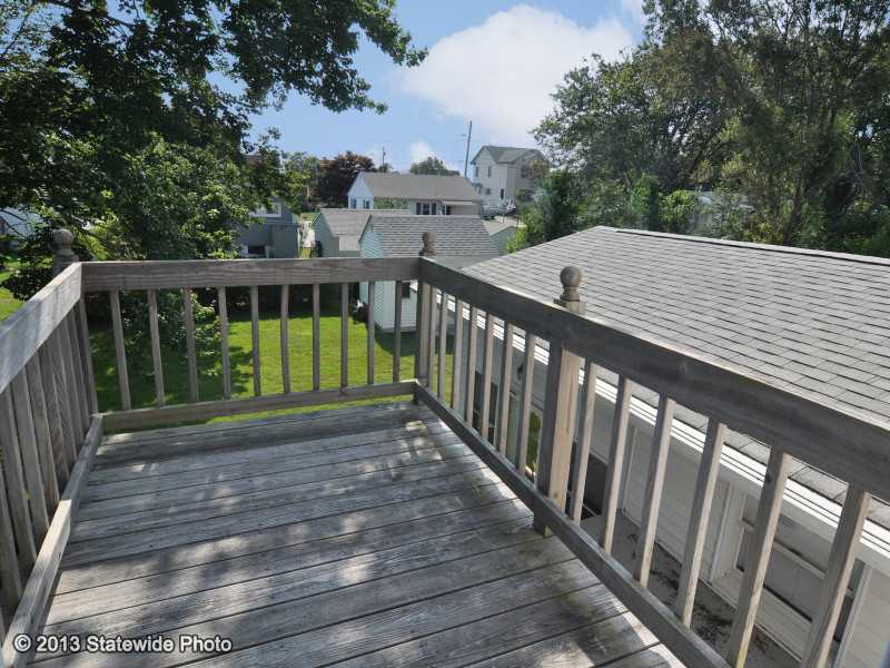 15 Eire Road Narragansett, RI 02882 - Photo 16 of 25 Patio/Deck.