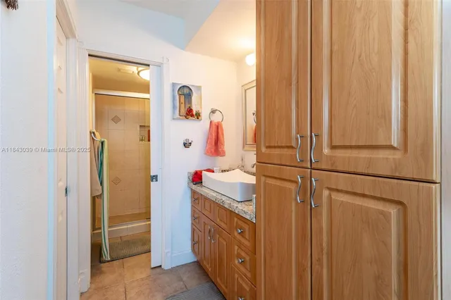 $2,500 | 2030 South Ocean Drive, Unit 1803, Hallandale Beach, FL 33009