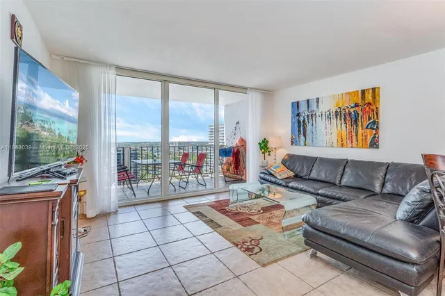 $2,500 | 2030 South Ocean Drive, Unit 1803, Hallandale Beach, FL 33009