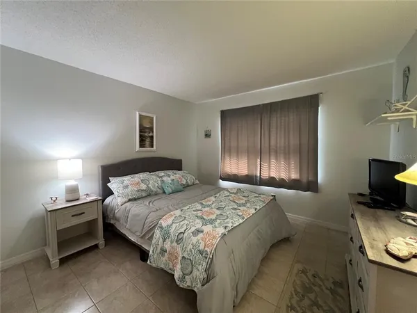 $2,000 | 3668 Trophy Boulevard, New Port Richey, FL 34655