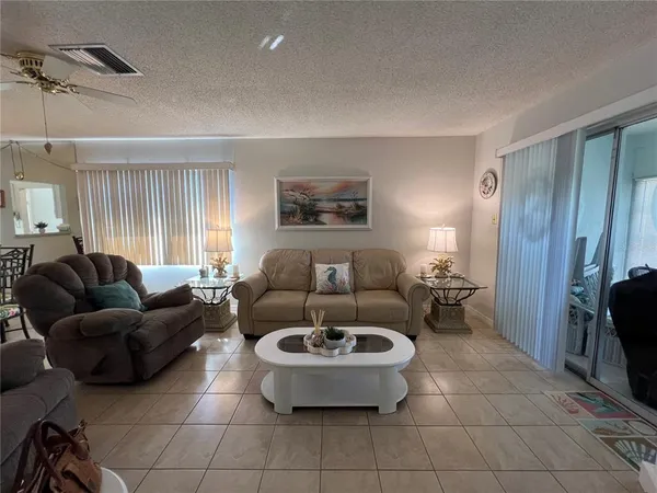 $2,000 | 3668 Trophy Boulevard, New Port Richey, FL 34655