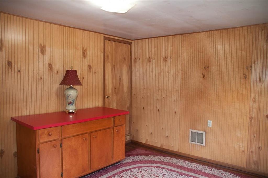 913 Thompson Run Road Harwick, PA 15049 - Photo 10 of 16 Gallery Image 10