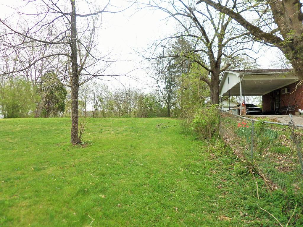 117 Houston Avenue Oak Ridge, TN 37830 - Photo 9 of 11 SAM_0356