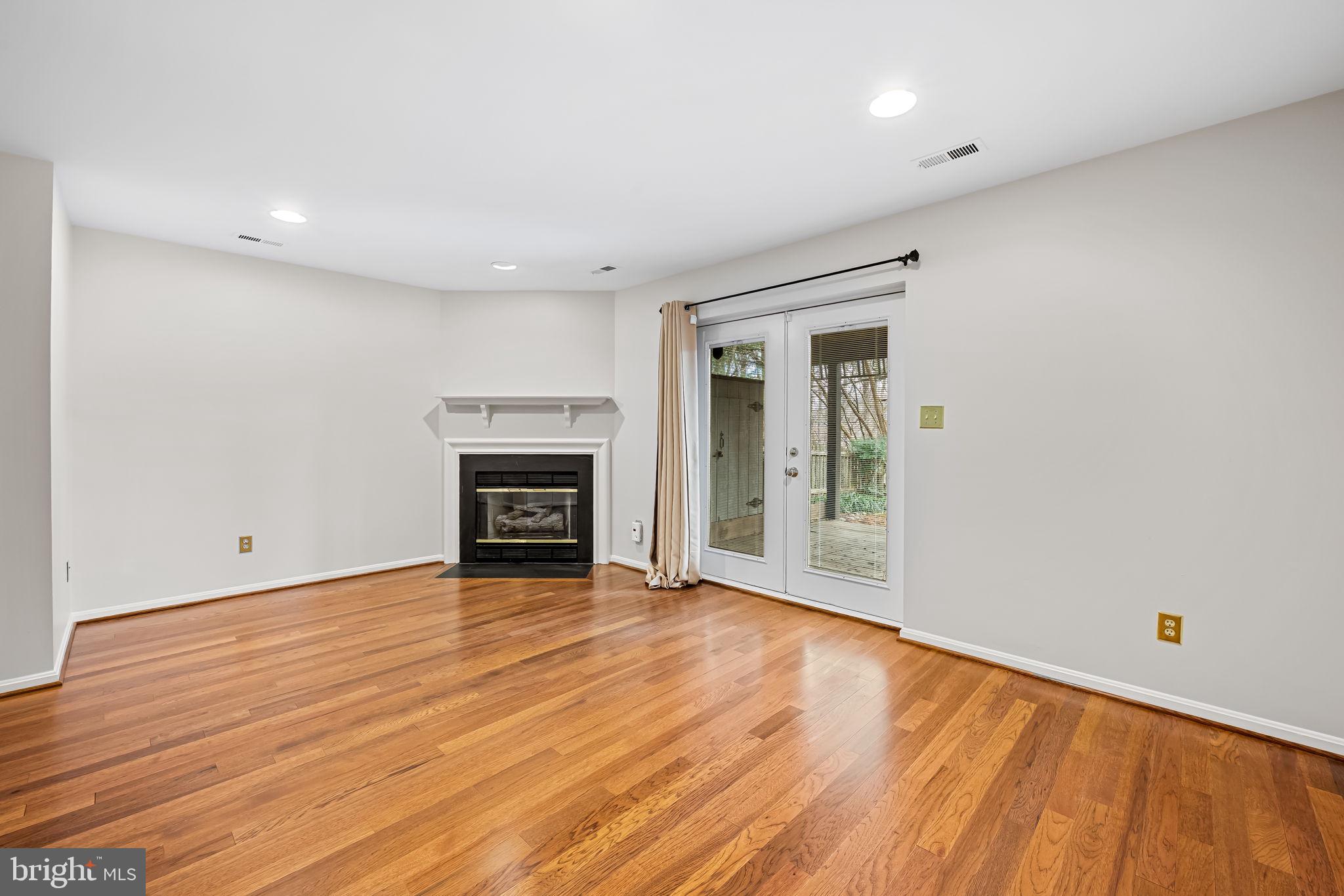 558 Kinsale Road Lutherville-Timonium, MD 21093 - Photo 32 of 44