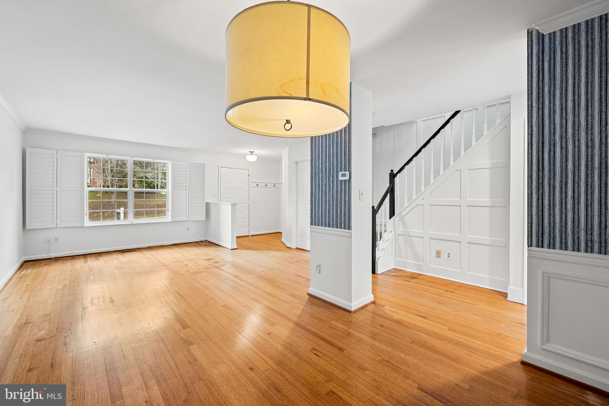 558 Kinsale Road Lutherville-Timonium, MD 21093 - Photo 7 of 44