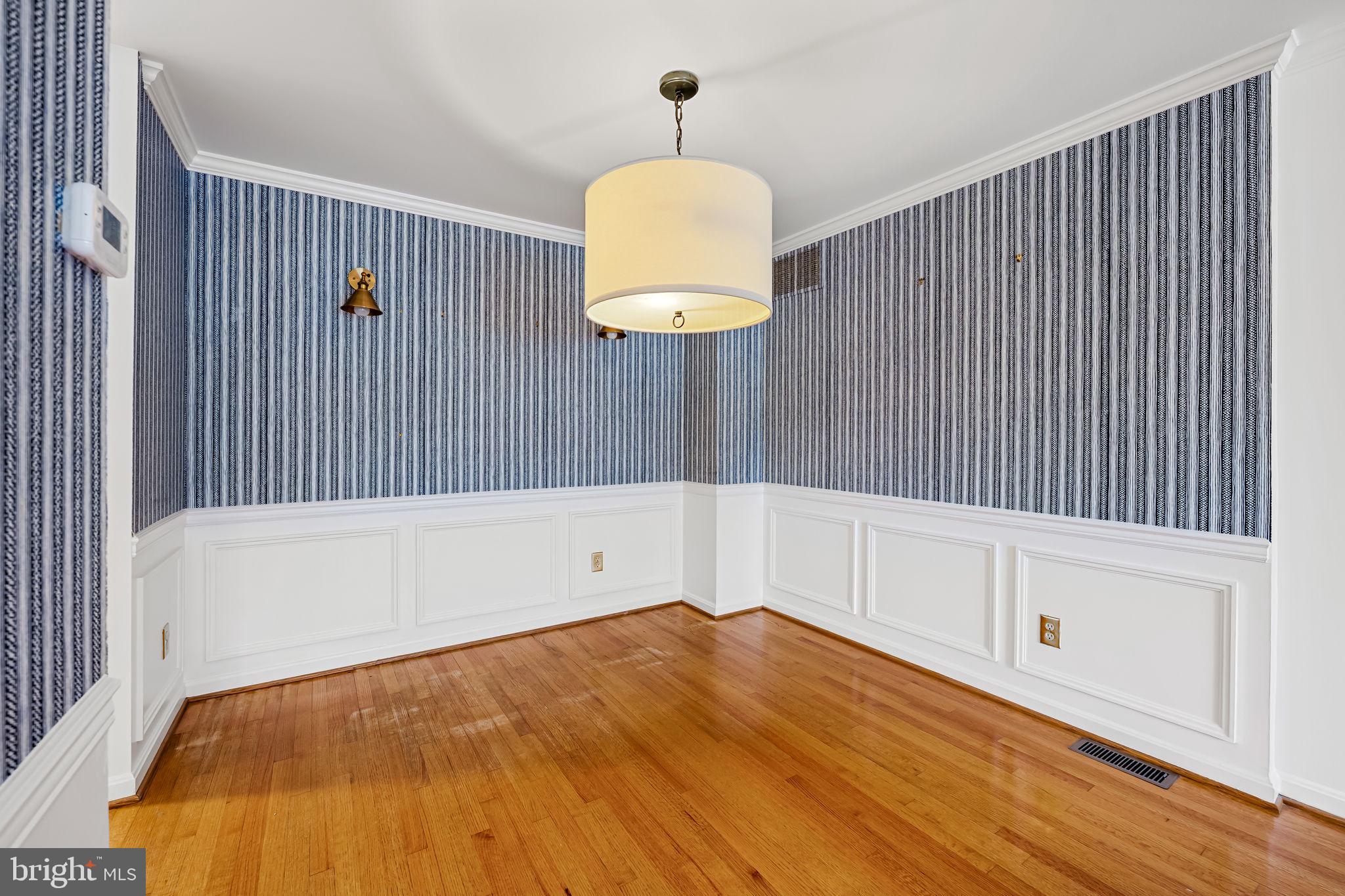 558 Kinsale Road Lutherville-Timonium, MD 21093 - Photo 8 of 44