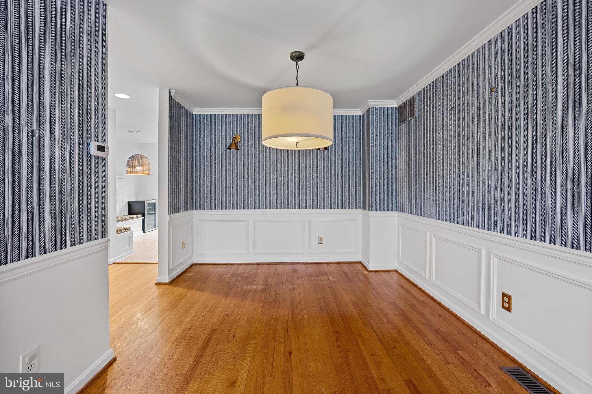 558 Kinsale Road Lutherville-Timonium, MD 21093 - Photo 9 of 44