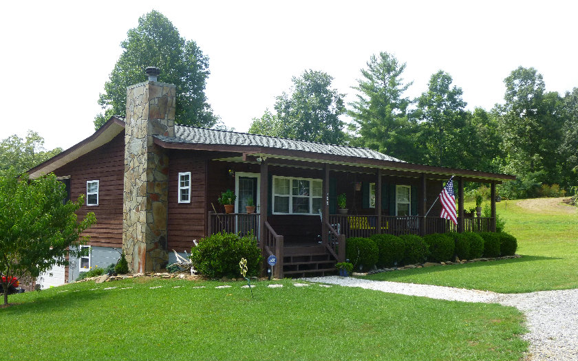 988 Lance Road Murphy, NC 28906 - Photo 1 of 1 Main View